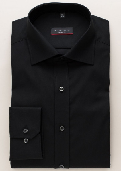 Chemise Eterna MODERN FIT UNI POPELINE noir avec col Classic Kent en coupe moderne