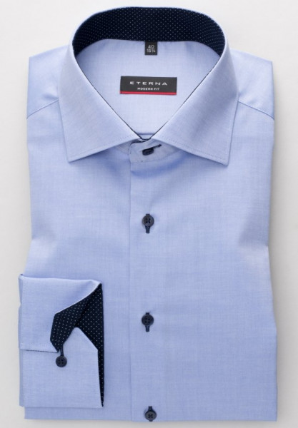 Chemise Eterna MODERN FIT BEAUX OXFORD bleu clair avec col Classic Kent en coupe moderne