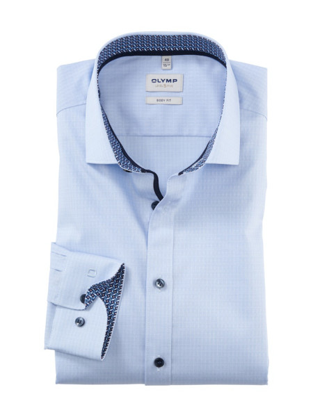 Chemise Olymp BODY FIT TWILL bleu clair avec col Kent moderne en coupe étroite
