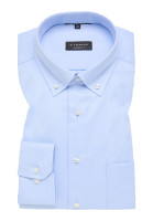 Chemise Eterna COMFORT FIT TWILL bleu clair avec col Button Down en coupe classique