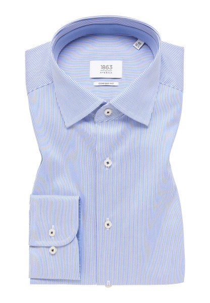 Chemise Eterna COMFORT FIT TWILL bleu clair avec col Kent en coupe classique